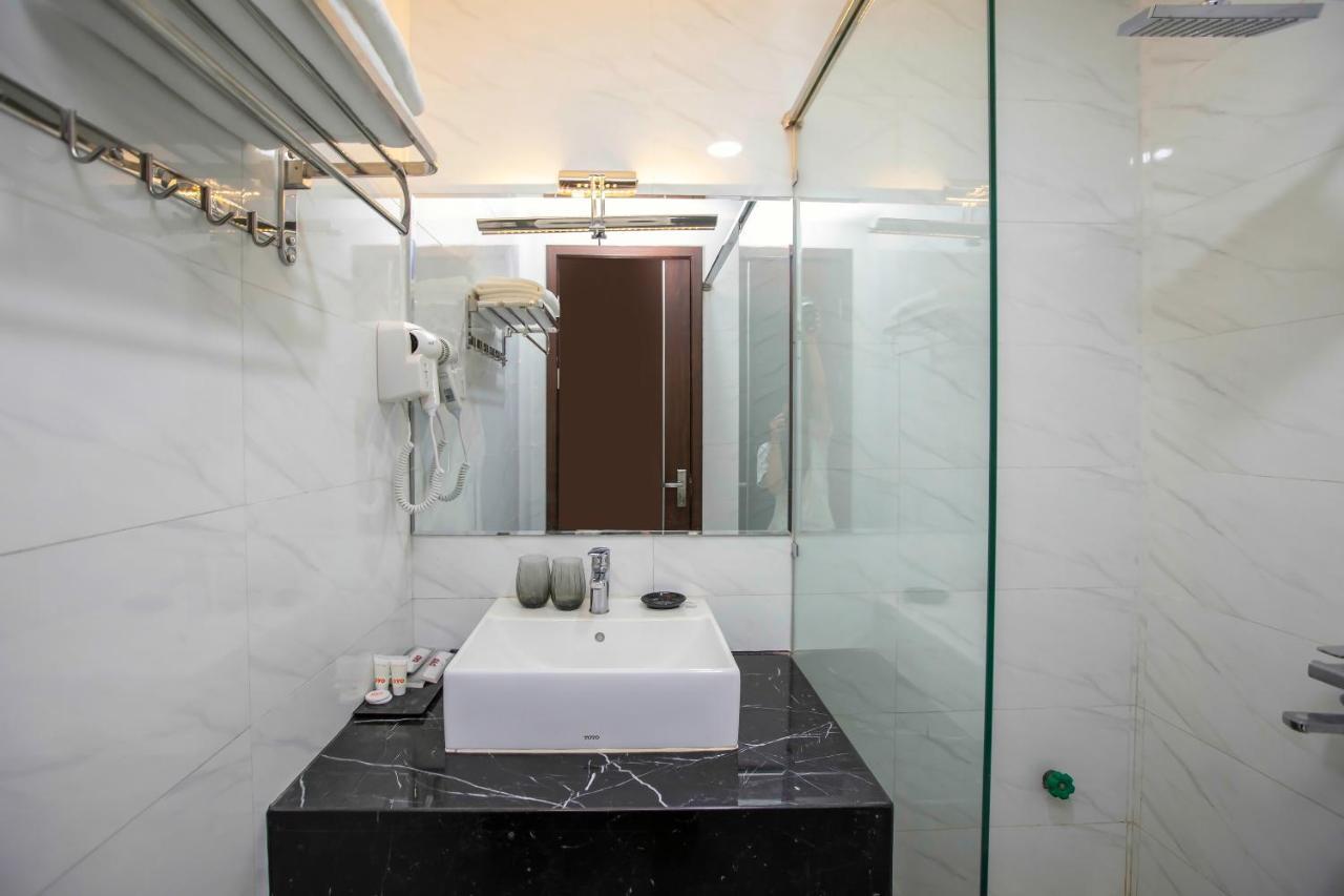 Hoang Long Hotel Ha Long Bagian luar foto